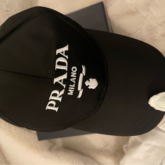 PRADA Re-Nylon Baseball Cap - Picture 12 of 12